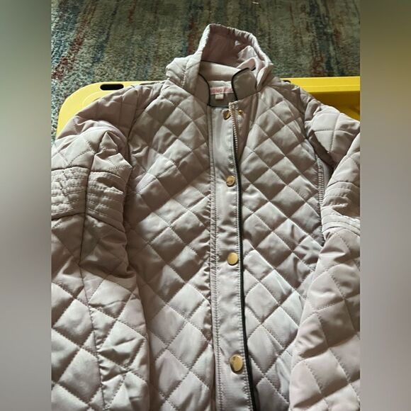 Girls quilted jacket with hood and zipper closure with snaps and pockets - Picture 2 of 9